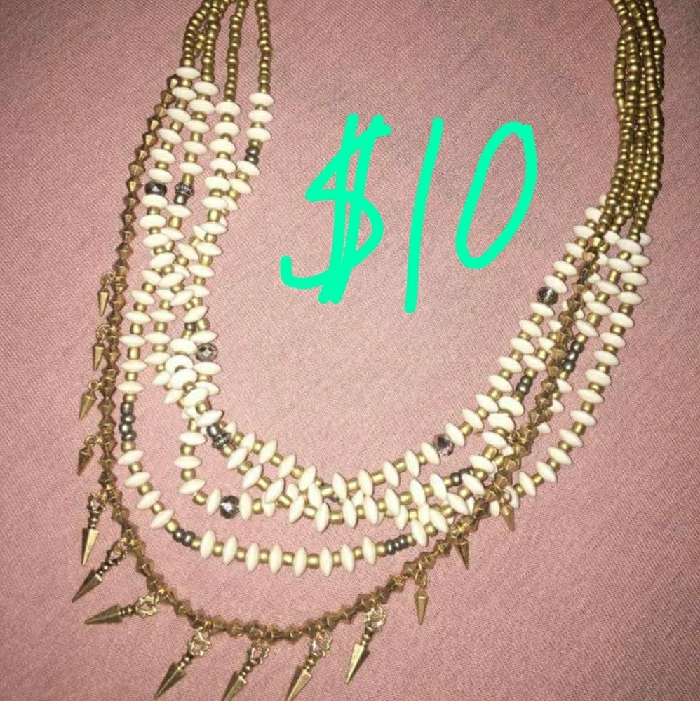 Plunder necklace.